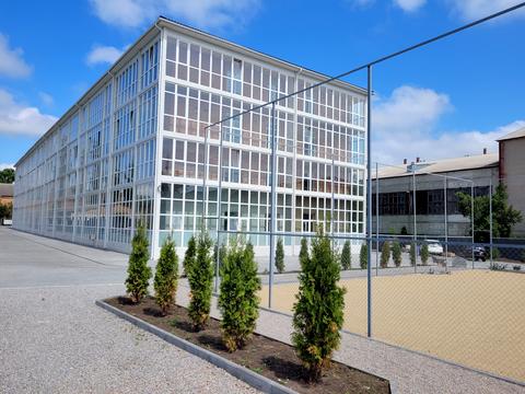 квартира за адресою Степана Чобану вул. (Добровольського), 2н