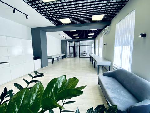 комерційна за адресою Глибочицька вул., 40