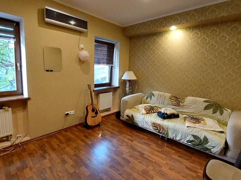 дом по адресу Бернардацци ул. (Красных Зорь), 7