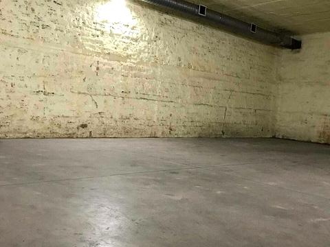 комерційна за адресою с. Баловне, Киевское шоссе, 8