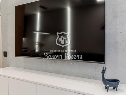 квартира за адресою Олександра Олеся вул., 10