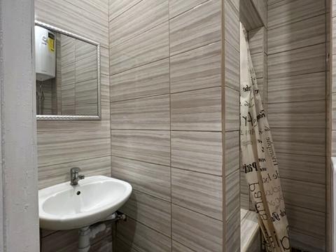 квартира по адресу Новгород-Сіверська ул. (Новгородська), 4