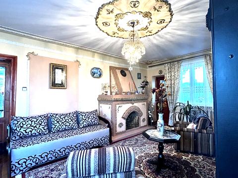 будинок за адресою Івана Франка вул.