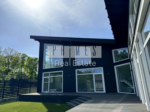 будинок за адресою с. Лісники, Проектна вул.