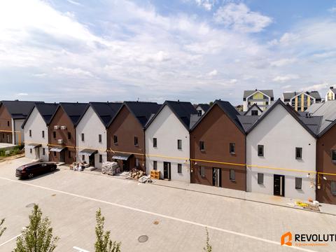 квартира за адресою Гідності вул., 4