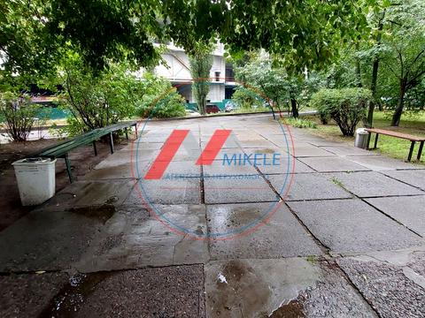 квартира за адресою Зодчих вул., 44