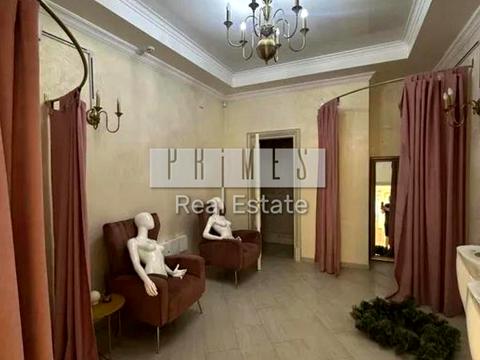 комерційна за адресою Заньковецької вул., 10