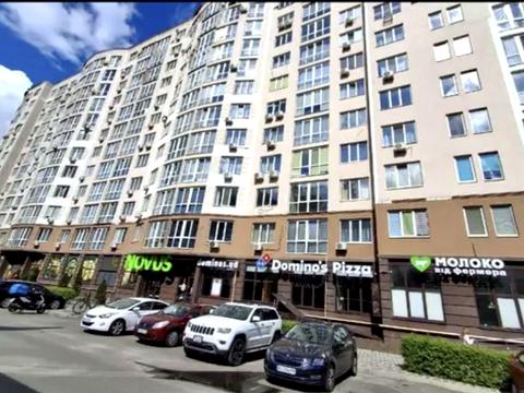 комерційна за адресою Університетська вул., 2-З
