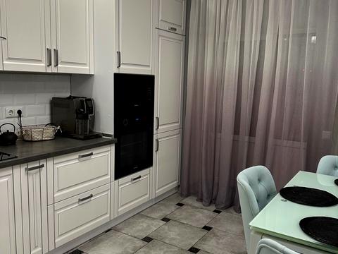 квартира за адресою Патріарха Мстислава Скрипника вул., 48-А