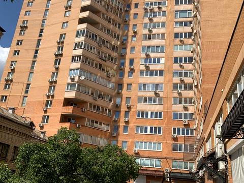 квартира по адресу Calle Dilova ул. (Димитрова), 2-Б