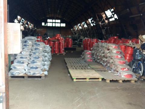 комерційна за адресою Євгена Гребінки вул., 222