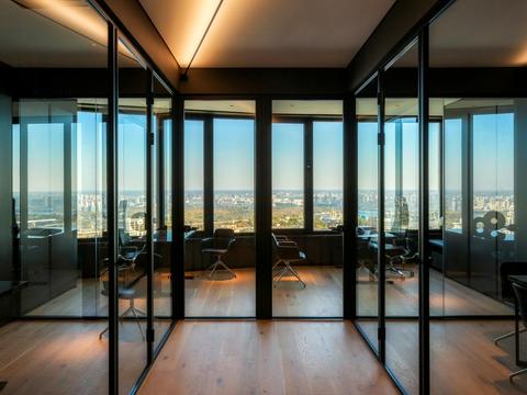 комерційна за адресою Кловський узвіз, 7