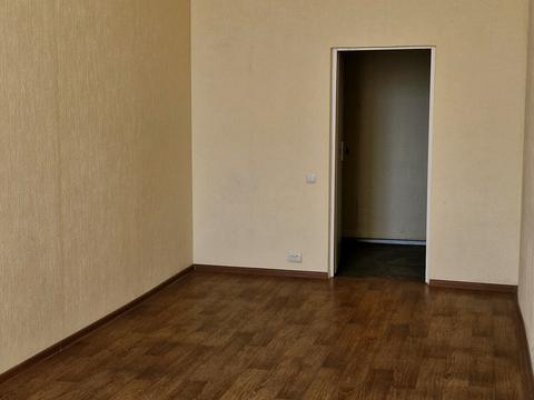 коммерческая по адресу Защитников Украины пл. (Восстания), 7/8