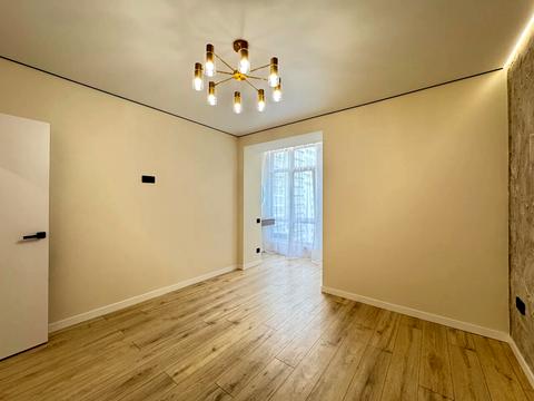 квартира за адресою Височана вул., 18