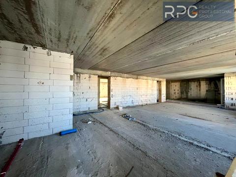комерційна за адресою Лесі Українки вул., 62-Б