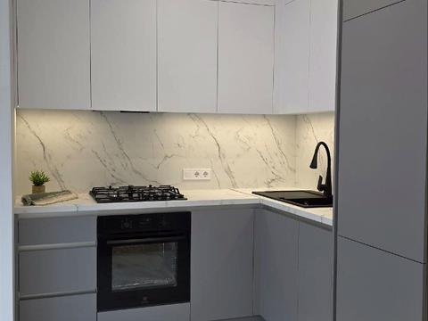 квартира за адресою Миру вул., 10
