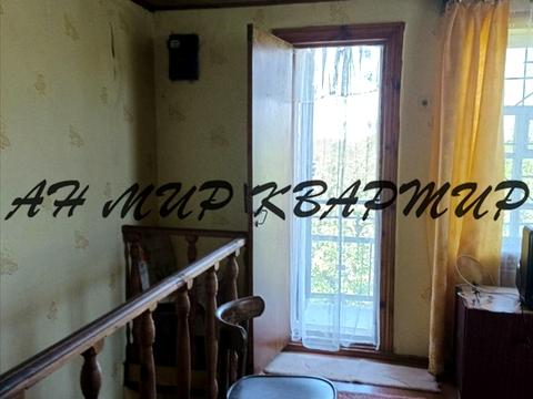 будинок за адресою Жовтнева, 1
