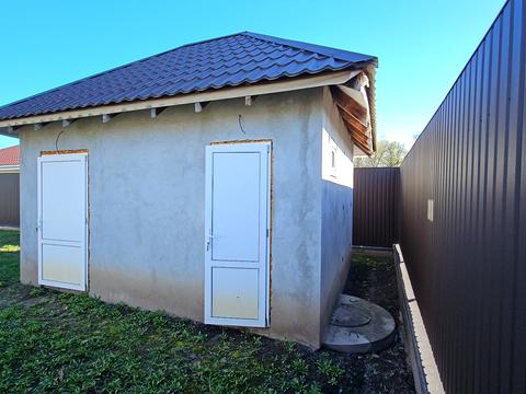 будинок за адресою Приозерна вул.