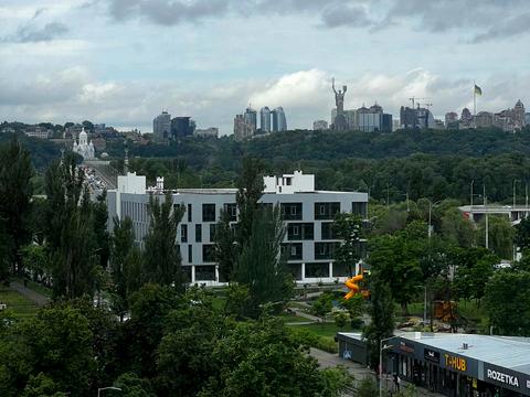 квартира по адресу Амвросия Бучмы бульв., 2