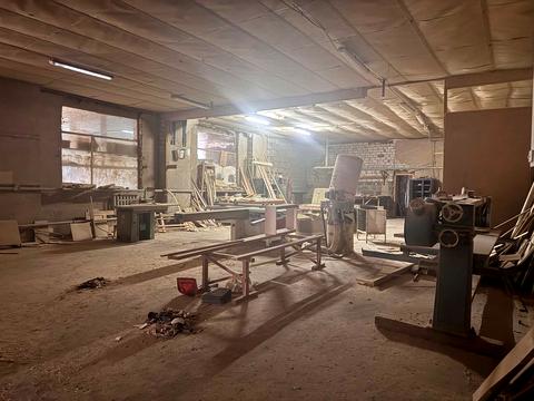 комерційна за адресою Фасад, 1