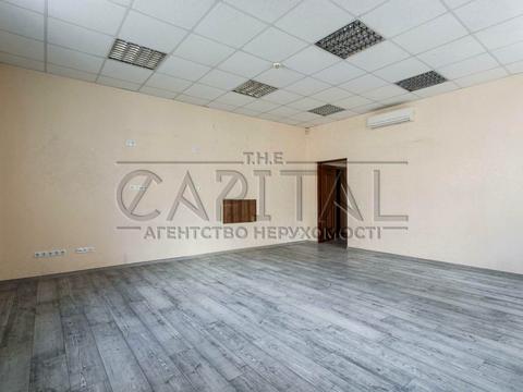 комерційна за адресою Євгенії Мірошниченко вул. (Софії Перовської), 10-Б