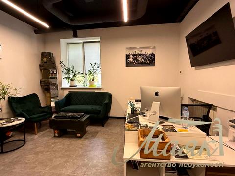 комерційна за адресою Сім'ї Прахових вул. (Гайдара), 58/10