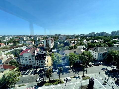 коммерческая по адресу Антоновича ул. (Сталинградской битвы), 120