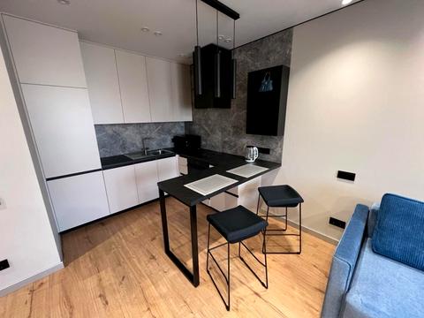 квартира за адресою Салютна вул., 2к16
