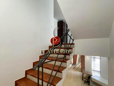 комерційна за адресою Стратегічне шосе (Науки), 48