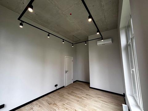 коммерческая по адресу Европейского Союза просп. (Правды), 51