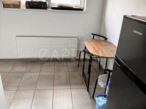 комерційна за адресою Казимира Малевича вул. (Боженка), 8Б