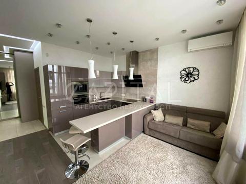 квартира за адресою Андрія Верхогляда вул. (Михайла Драгомирова), 17