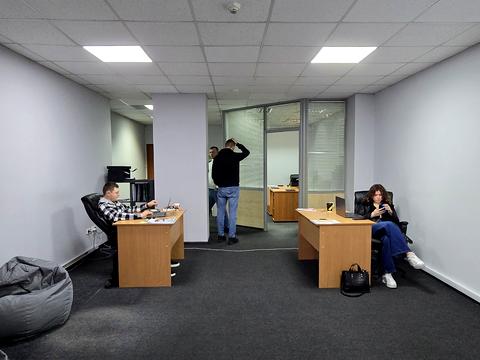 коммерческая по адресу Ларисы Руденко ул., 6-А