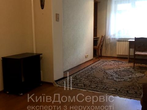 квартира за адресою Ревуцького вул., 17