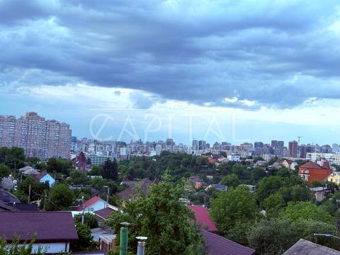 дом по адресу Листопадная ул.