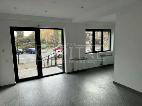 коммерческая по адресу вул. Вінстона Черчилля, 25