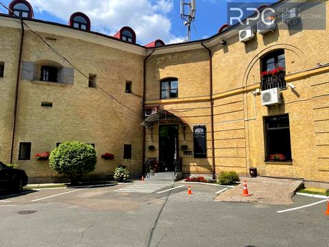 комерційна за адресою Рибальська вул., 22
