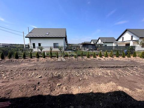 будинок за адресою с. Гнідин, паркова