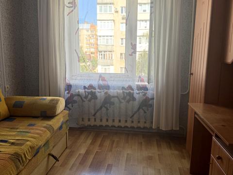 квартира за адресою Володимира Івасюка вул., 2