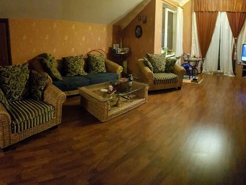 будинок за адресою Українська вул.