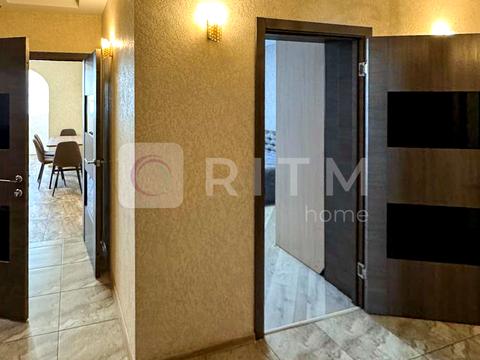 квартира за адресою Хотинська вул., 12