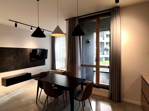 квартира за адресою Під Дубом вул. (Космонавтів), 7а