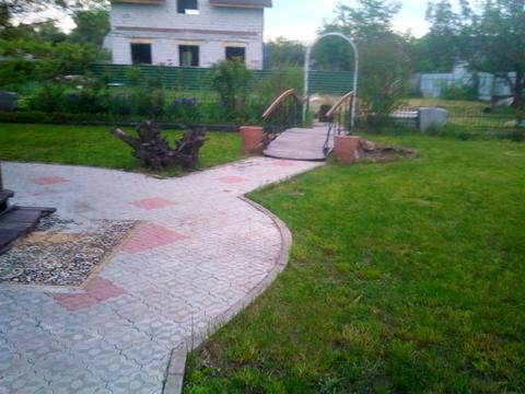 будинок за адресою Орхідейна, 1