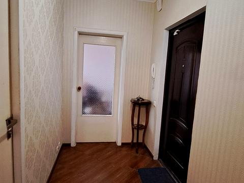 квартира по адресу Ревуцкого ул., 10/2