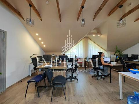 комерційна за адресою Олени Теліги вул., 5