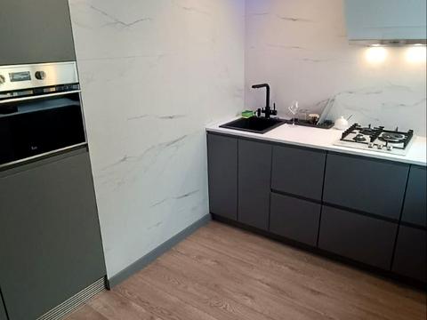 квартира по адресу 23 Августа ул., 6