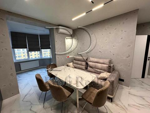 квартира за адресою Молодіжна вул., 5