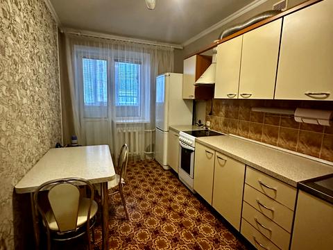 квартира за адресою Москаленка, 8-а
