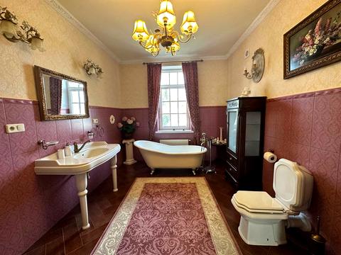 будинок за адресою вулиця Кошового