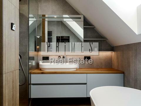 дом по адресу Военная ул.